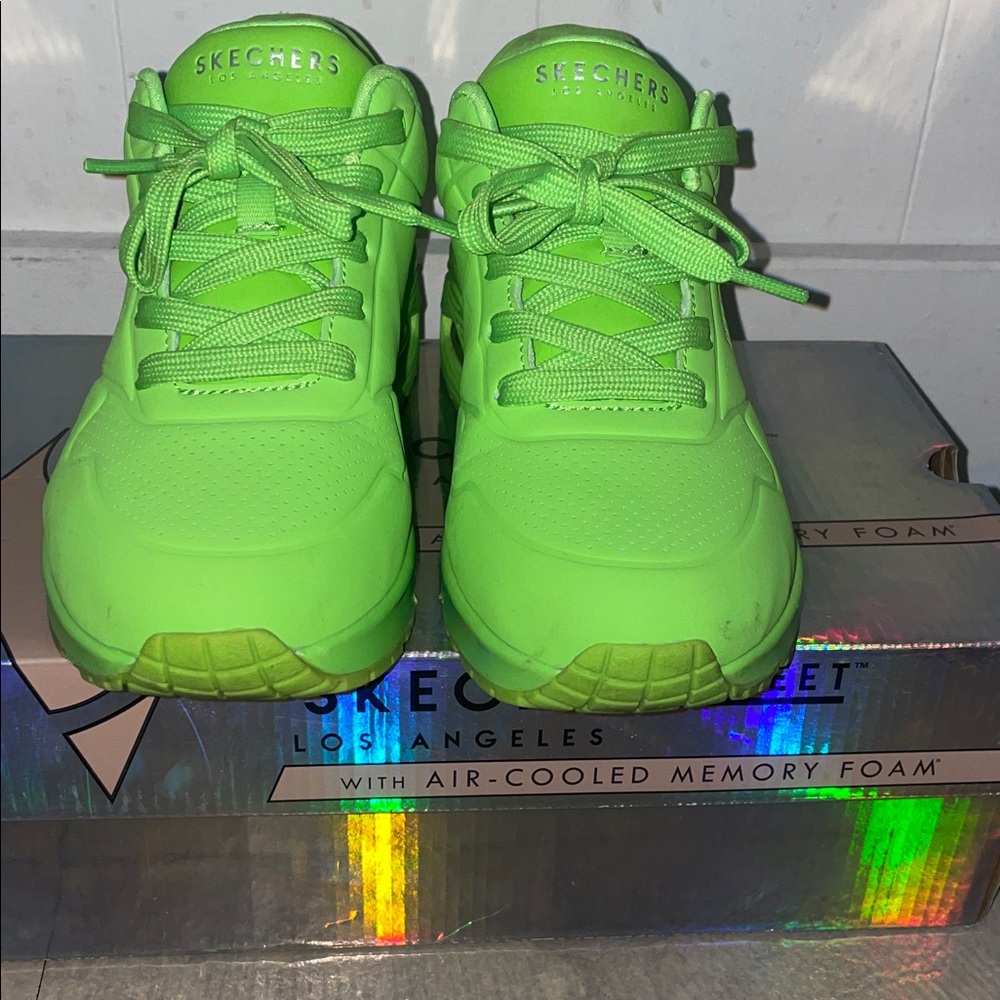 Skechers Women’s Neon Green Sneakers
